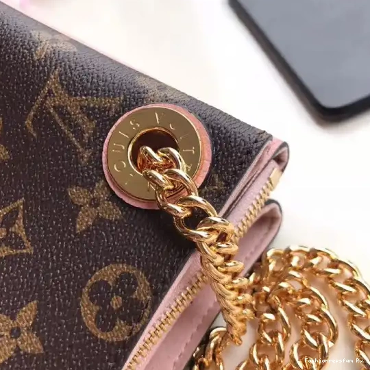 FS CHEAP BB SURENE Louis Vuitton 0520